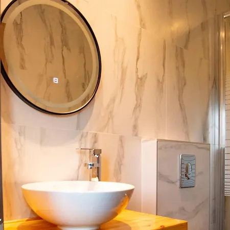 Anna Maria's Maisonette I *